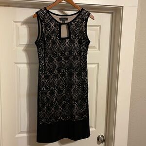 R&M Richards Black Sleeveless Dress. 8